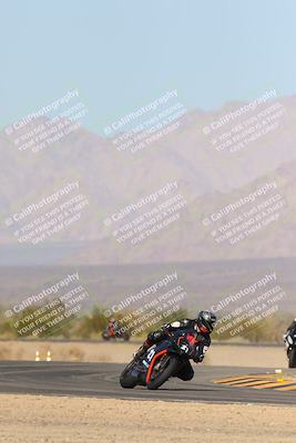 media/Dec-09-2023-SoCal Trackdays (Sat) [[76a8ac2686]]/Turn 4 Set 1 (1120am)/